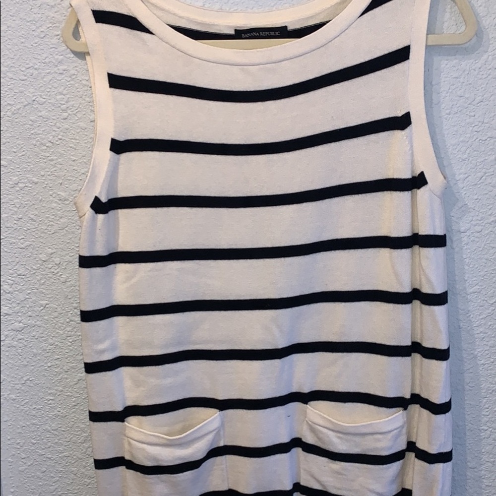Striped sleeveless sweater